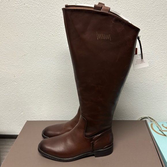 Franco Sarto Women's Meyer Knee High Boot (WIDE CALF) - Picture 7 of 8